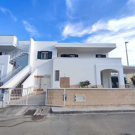 Holiday home Salentoandmore - Bocciolo Di Mare Torre Pali